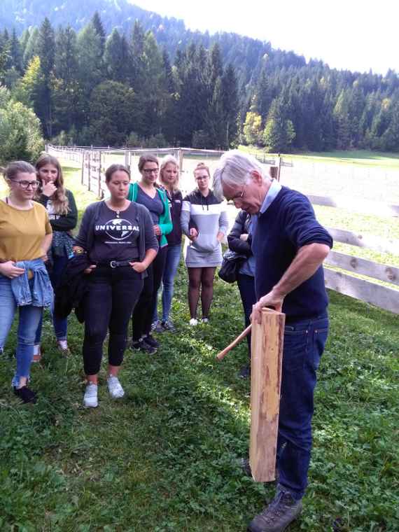 Schüler und Schüler in der Slow Food Travel Region