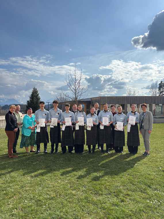 Servierprüfungen 2026 der 3. Jahrgänge