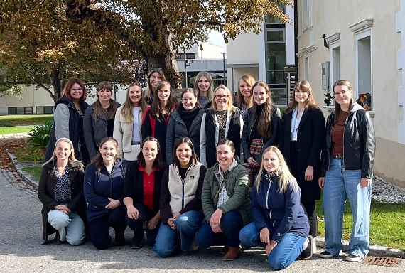 „Als hätten wir nur Sommerferien gehabt …“ – 10-jähriges Klassentreffen in Pitzelstätten