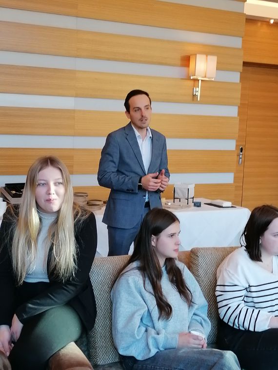 Exkursion zum Schlosshotel Velden