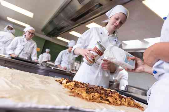 Kochen in den Lehrküchen der HBLA Pitzelstätten