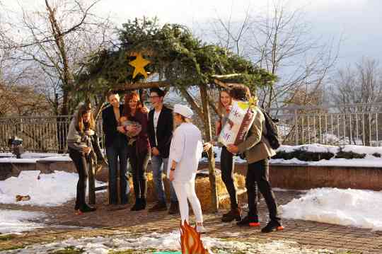 Weihnachtsfeier mit Schülern und Lehrern an der HBLA Pitzelstätten