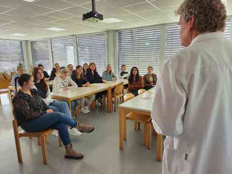 Exkursion zu "Dr. Schär"