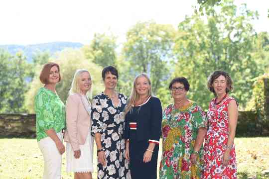 Team der Direktion und Verwaltung an der HBLA Pitzelstätten