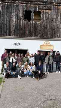 Von Schafbetrieb bis Eselpark - 5IUM