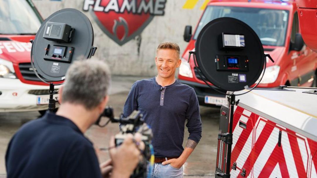 Feuer und Flamme mit Moderator Andi Knoll Feuer und Flamme mit Moderator Andi Knoll