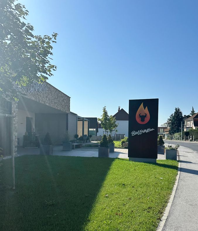 Blumen und Bull Beef Blumen und Bull Beef - Exkursion 3IUM in die Steiermark