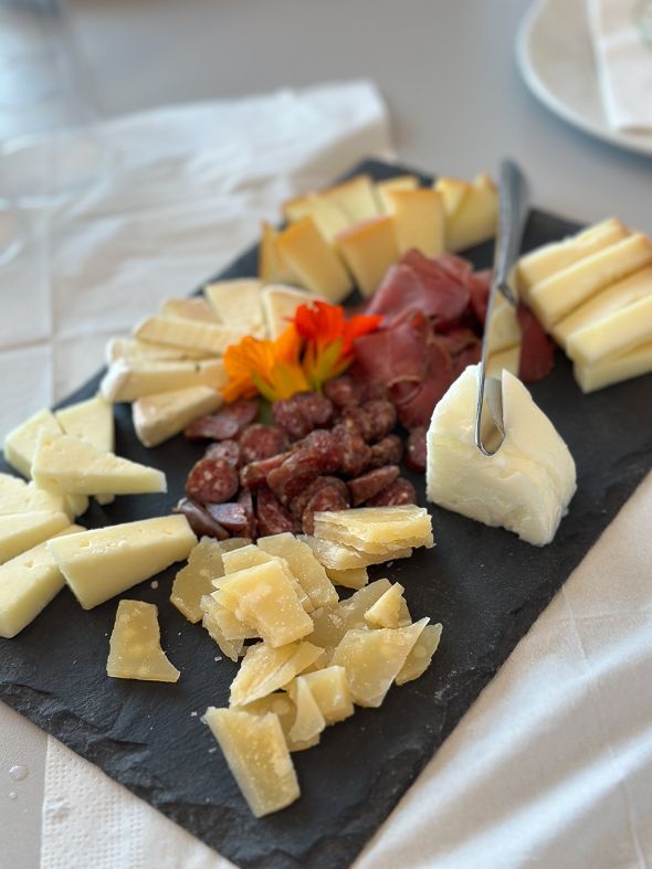 Blumen und Bull Beef Blumen und Bull Beef - Exkursion 3IUM in die Steiermark